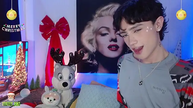 Snapshot of maxiy_001 chatting on December 2024 04:42:01 AM maxiy 001 online show from December 2024 04:42:01 AM