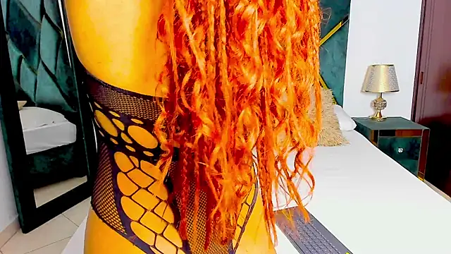 Criss Ariana online show from January 2025 11:56:02 AM