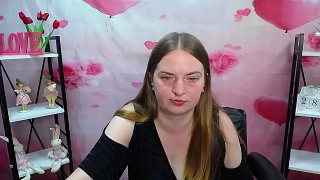 Snapshot of FreyaDak chatting on May 2026 05:10:01 PM FreyaDak online show from May 2026 05:10:01 PM