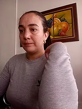 skayhot  online show from February 2025 01:25:02 PM