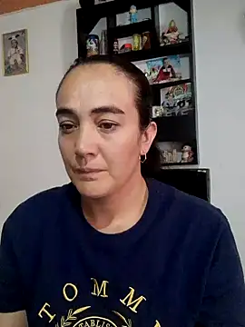 skayhot  online show from September 2025 03:12:02 PM