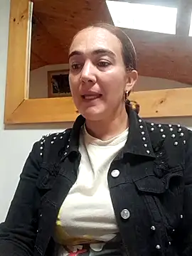 skayhot  online show from May 2026 01:08:01 PM