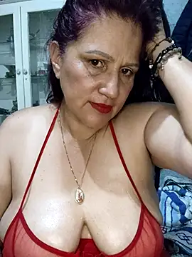 Edged Hot69 online show from December 2025 10:25:01 PM