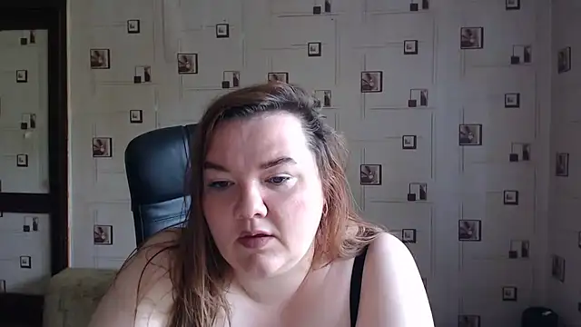 TasyaBigTTs online show from July 2026 01:16:01 PM