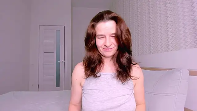 Clear Angel online show from February 2026 02:32:02 PM