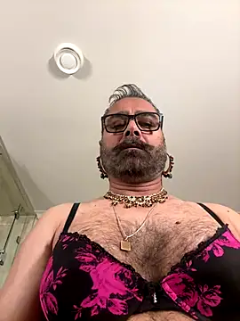 Desibabe69 online show from December 2025 03:56:01 AM