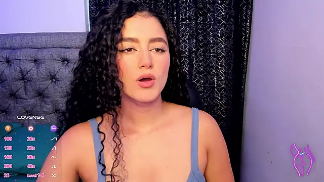 Snapshot of Adhara-zanne chatting on November 2025 12:53:02 PM Adhara-zanne online show from November 2025 12:53:02 PM