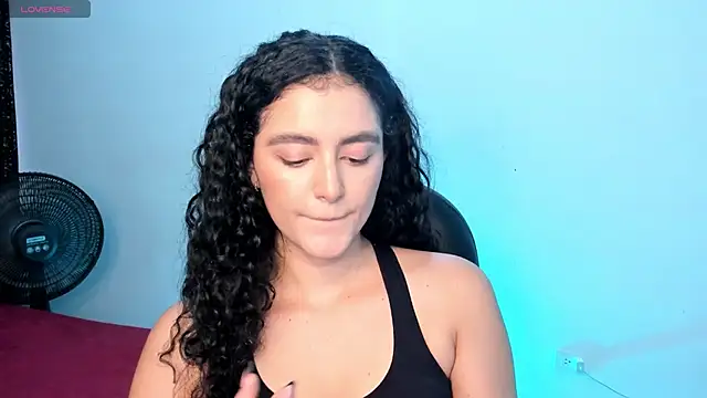 Snapshot of Adhara-zanne chatting on July 2026 09:17:02 PM Adhara-zanne online show from July 2026 09:17:02 PM