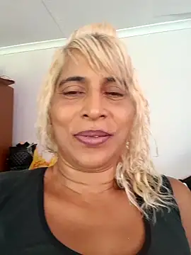 Snapshot of Goodgirlsue_77 chatting on March 2025 12:50:02 PM Goodgirlsue 77 online show from March 2025 12:50:02 PM