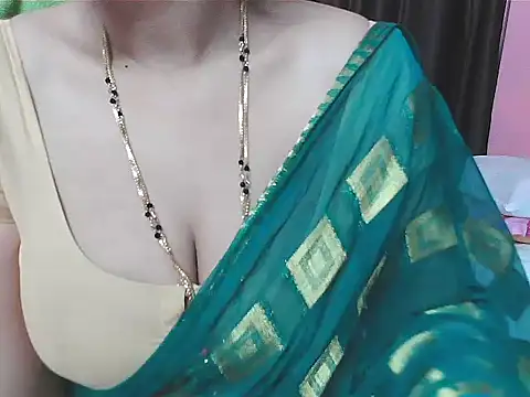 sunitha-3 online show from December 2025 06:13:02 PM