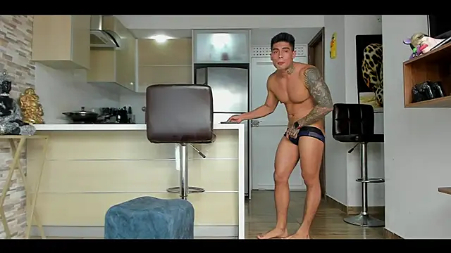 Snapshot of Dominiofit chatting on February 2025 08:05:01 PM Dominiofit online show from February 2025 08:05:01 PM