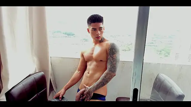 Snapshot of Dominiofit chatting on February 2025 05:21:01 PM Dominiofit online show from February 2025 05:21:01 PM