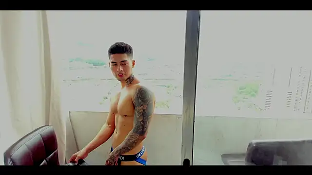 Snapshot of Dominiofit chatting on February 2025 05:49:02 PM Dominiofit online show from February 2025 05:49:02 PM