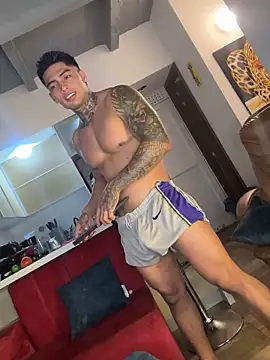 Snapshot of Dominiofit chatting on October 2025 04:45:01 AM Dominiofit online show from October 2025 04:45:01 AM