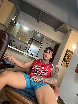 Dominiofit online show from December 2025 10:06:02 PM