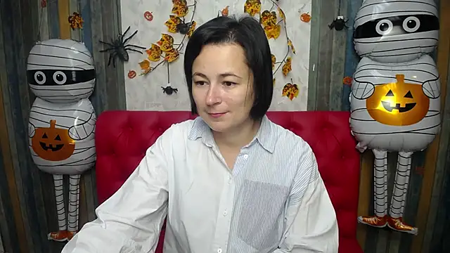 Snapshot of MarieSho chatting on October 2025 05:01:01 PM MarieSho online show from October 2025 05:01:01 PM