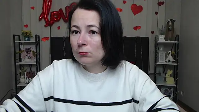 Snapshot of MarieSho chatting on February 2026 05:55:02 PM MarieSho online show from February 2026 05:55:02 PM