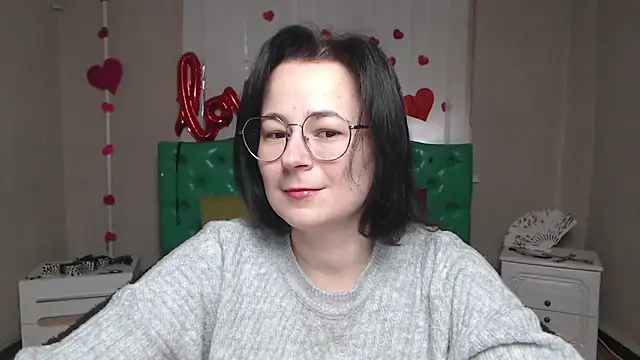 Snapshot of MarieSho chatting on February 2026 07:37:01 AM MarieSho online show from February 2026 07:37:01 AM