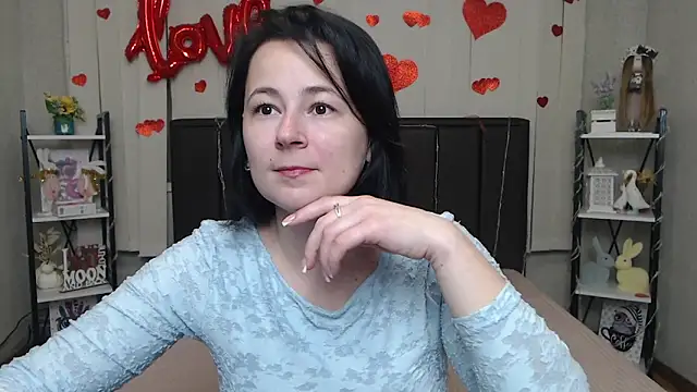 Snapshot of MarieSho chatting on March 2026 06:01:01 PM MarieSho online show from March 2026 06:01:01 PM
