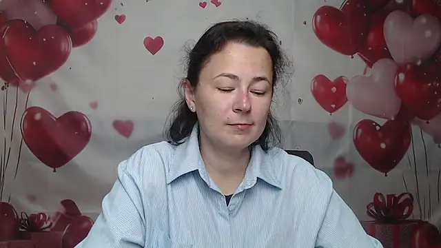 Snapshot of MarieSho chatting on July 2026 05:04:02 PM MarieSho online show from July 2026 05:04:02 PM