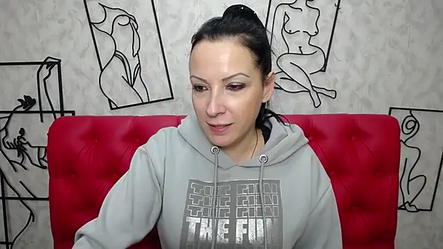 Snapshot of ElizabethSho chatting on February 2025 03:24:02 AM ElizabethSho online show from February 2025 03:24:02 AM