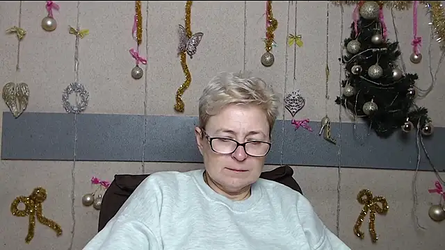 EmiliaGree online show from January 2026 06:13:01 PM