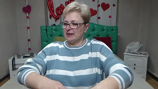 EmiliaGree online show from April 2026 05:07:01 PM