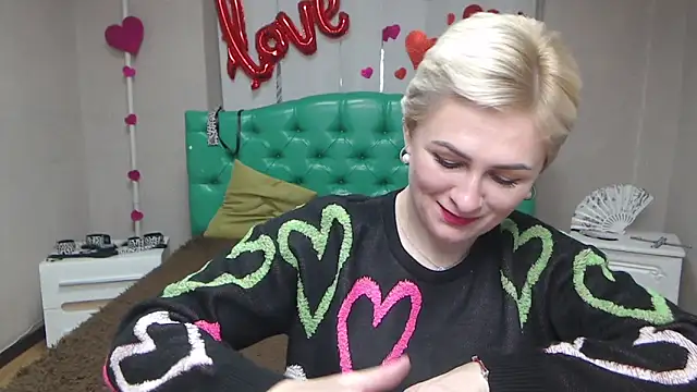 OliviaHorst online show from March 2026 06:27:02 AM