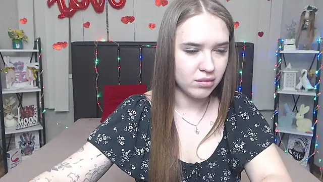 LauraHlot online show from April 2026 06:30:02 AM