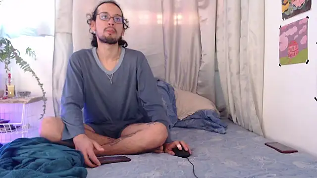 Snapshot of AsRusell666 chatting on November 2025 02:19:01 PM AsRusell666 online show from November 2025 02:19:01 PM