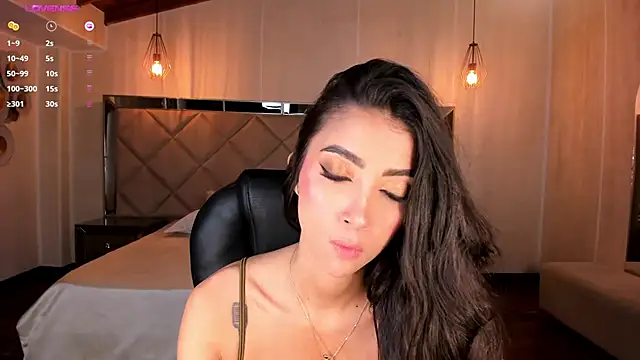 Snapshot of ValeriaVelvet chatting on March 2025 11:50:01 AM ValeriaVelvet online show from March 2025 11:50:01 AM