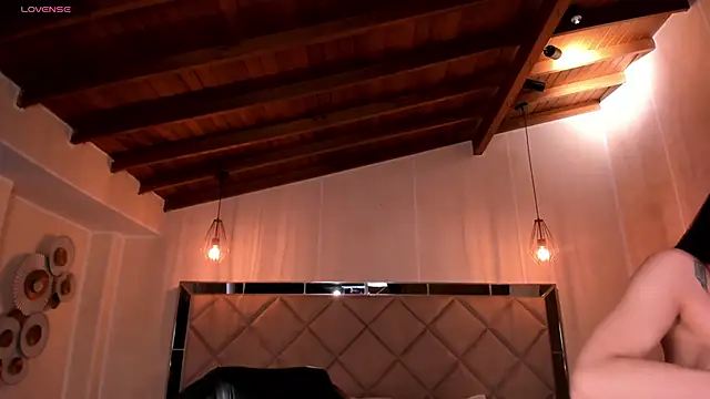 Snapshot of ValeriaVelvet chatting on October 2025 12:09:02 PM ValeriaVelvet online show from October 2025 12:09:02 PM