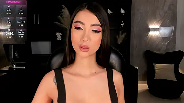 Snapshot of ValeriaVelvet chatting on November 2025 12:16:01 PM ValeriaVelvet online show from November 2025 12:16:01 PM