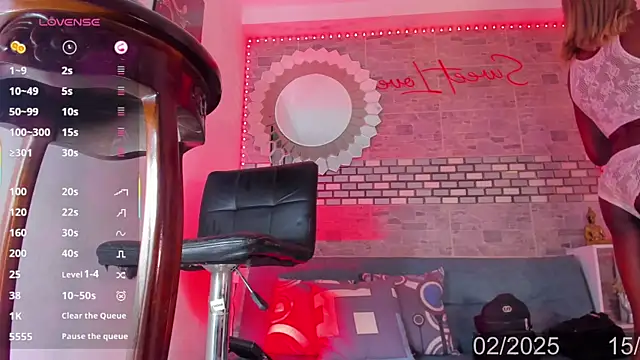 Snapshot of Karla-Ebony chatting on February 2025 09:15:02 PM Karla-Ebony online show from February 2025 09:15:02 PM