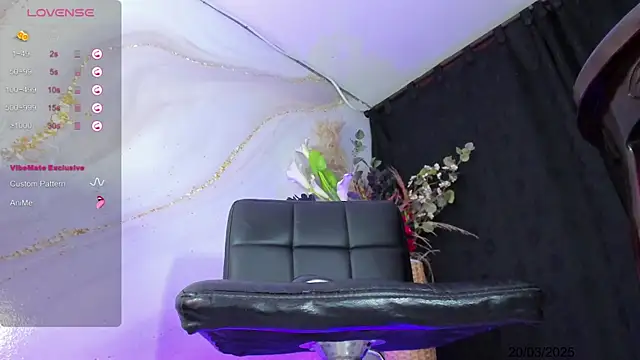 Snapshot of Karla-Ebony chatting on March 2025 10:10:02 AM Karla-Ebony online show from March 2025 10:10:02 AM