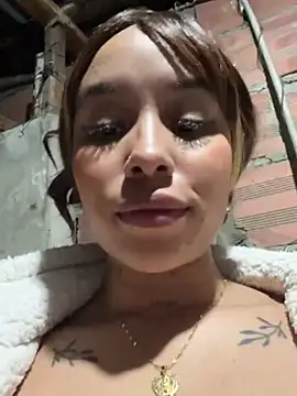 Snapshot of MarieLeon chatting on March 2025 11:20:02 PM MarieLeon online show from March 2025 11:20:02 PM