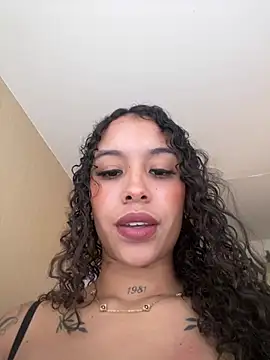 MarieLeon online show from May 2026 08:07:02 PM