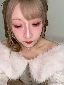 alice  1111 online show from April 2026 04:02:02 AM