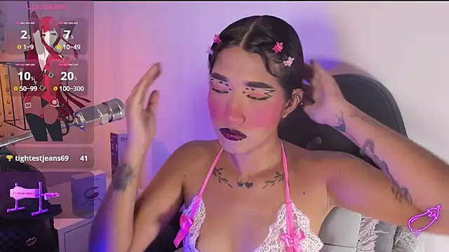 Snapshot of baby_naughty1_ chatting on February 2025 01:26:02 PM baby naughty1 online show from February 2025 01:26:02 PM