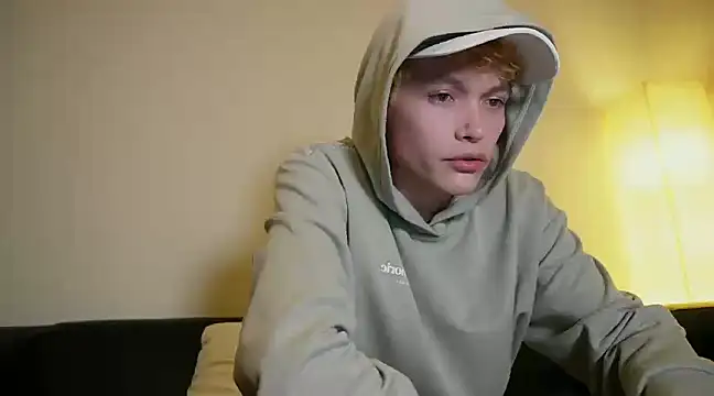 ccamilo-andress online show from December 2024 05:18:02 PM