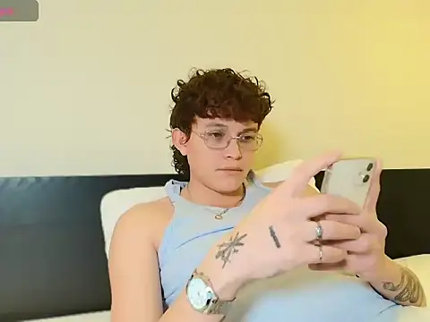 Snapshot of ccamilo-andress chatting on March 2026 08:59:01 PM ccamilo-andress online show from March 2026 08:59:01 PM