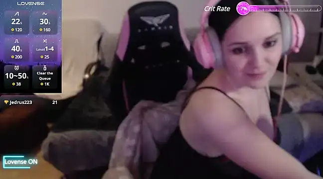 Snapshot of WendyMarvell_Official chatting on January 2025 09:40:01 PM WendyMarvell Official online show from January 2025 09:40:01 PM