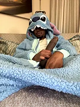 Snapshot of MobyDxck chatting on December 2024 06:20:01 AM MobyDxck online show from December 2024 06:20:01 AM