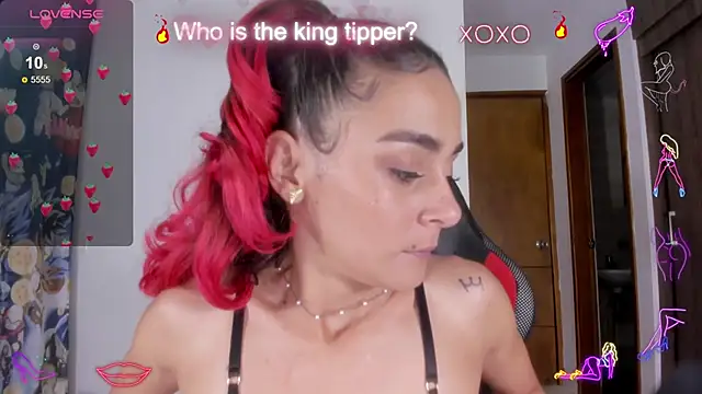 serafelle online show from December 2024 04:20:02 AM