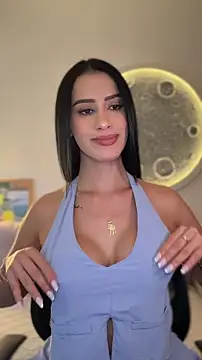 Snapshot of SarahhSmitth1 chatting on May 2026 10:37:01 PM SarahhSmitth1 online show from May 2026 10:37:01 PM