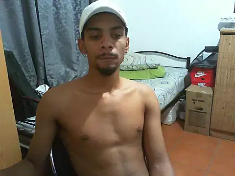 29YOURZ 28  online show from October 2025 03:56:02 PM