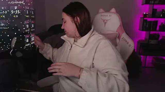 SexyWitch 666 online show from November 2025 07:40:01 AM