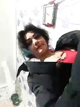 SweetLeila40 online show from January 2025 10:05:01 PM