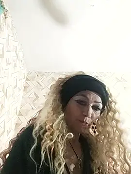 SweetLeila40 online show from January 2026 10:36:02 PM