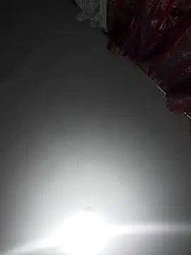 SweetLeila40 online show from March 2026 10:26:01 PM